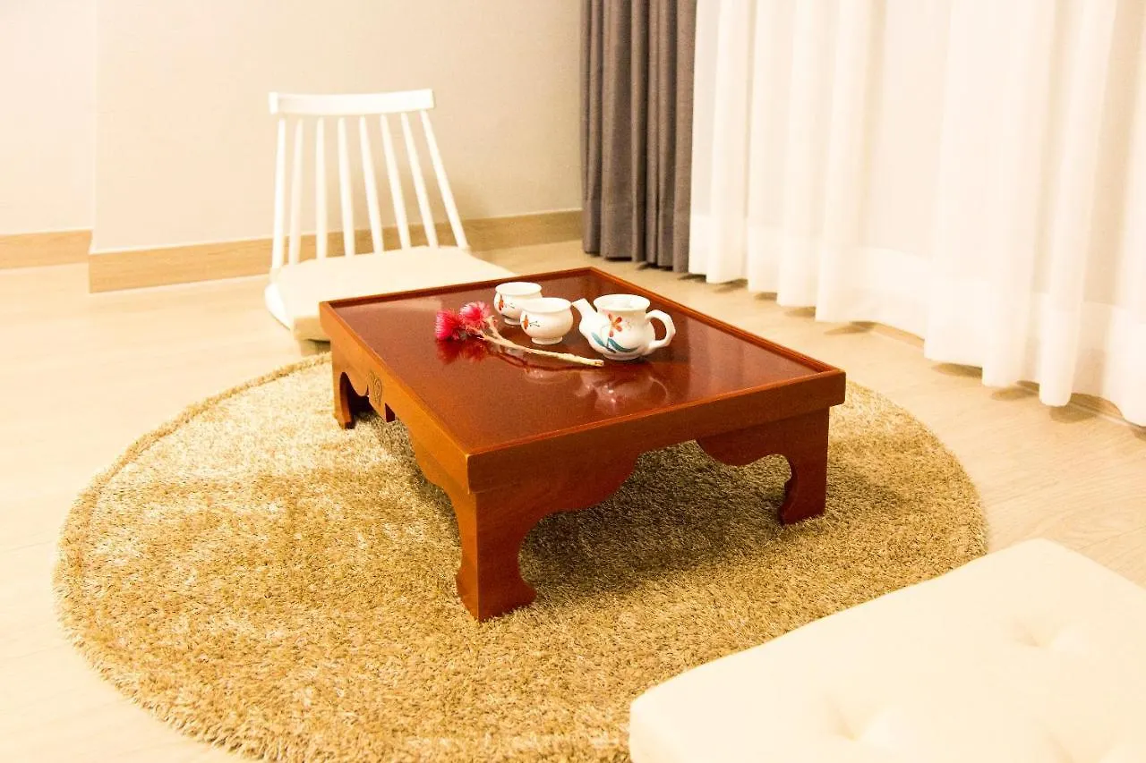 Celebstay Songdo Halla Western Park Yeonsu 아파트호텔